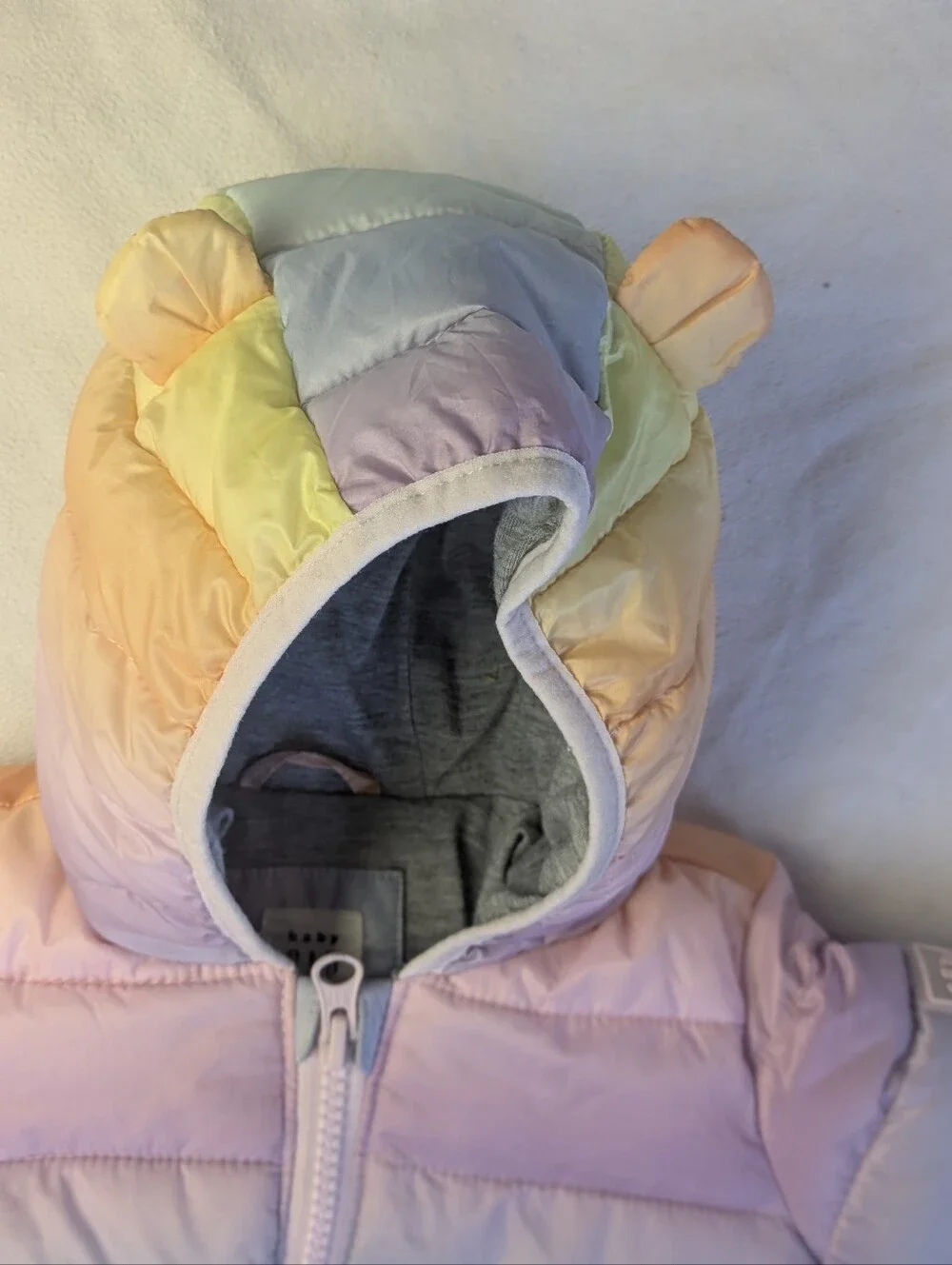 Infant Gap Rainbow Puffer Coat 6-12 Months